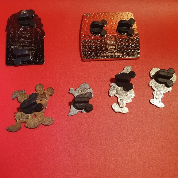 Disney Character Pin Set - Picture 2 of 3